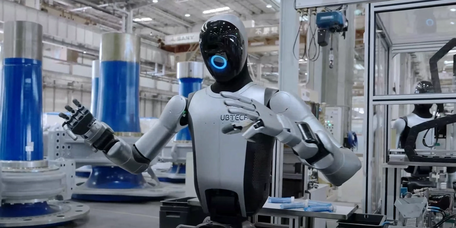 Wolniejsze od C-3PO, ale i tak dostają tę robotę