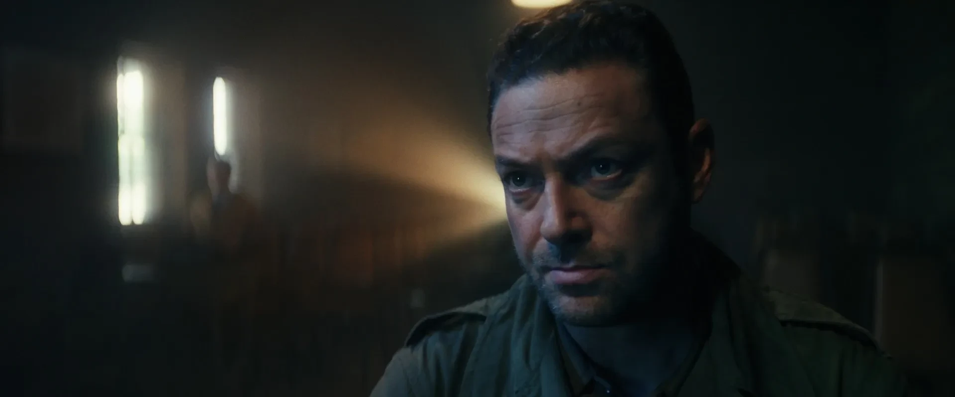 Nowy film z Rossem Marquandem. Horror w klimacie II wojny światowej