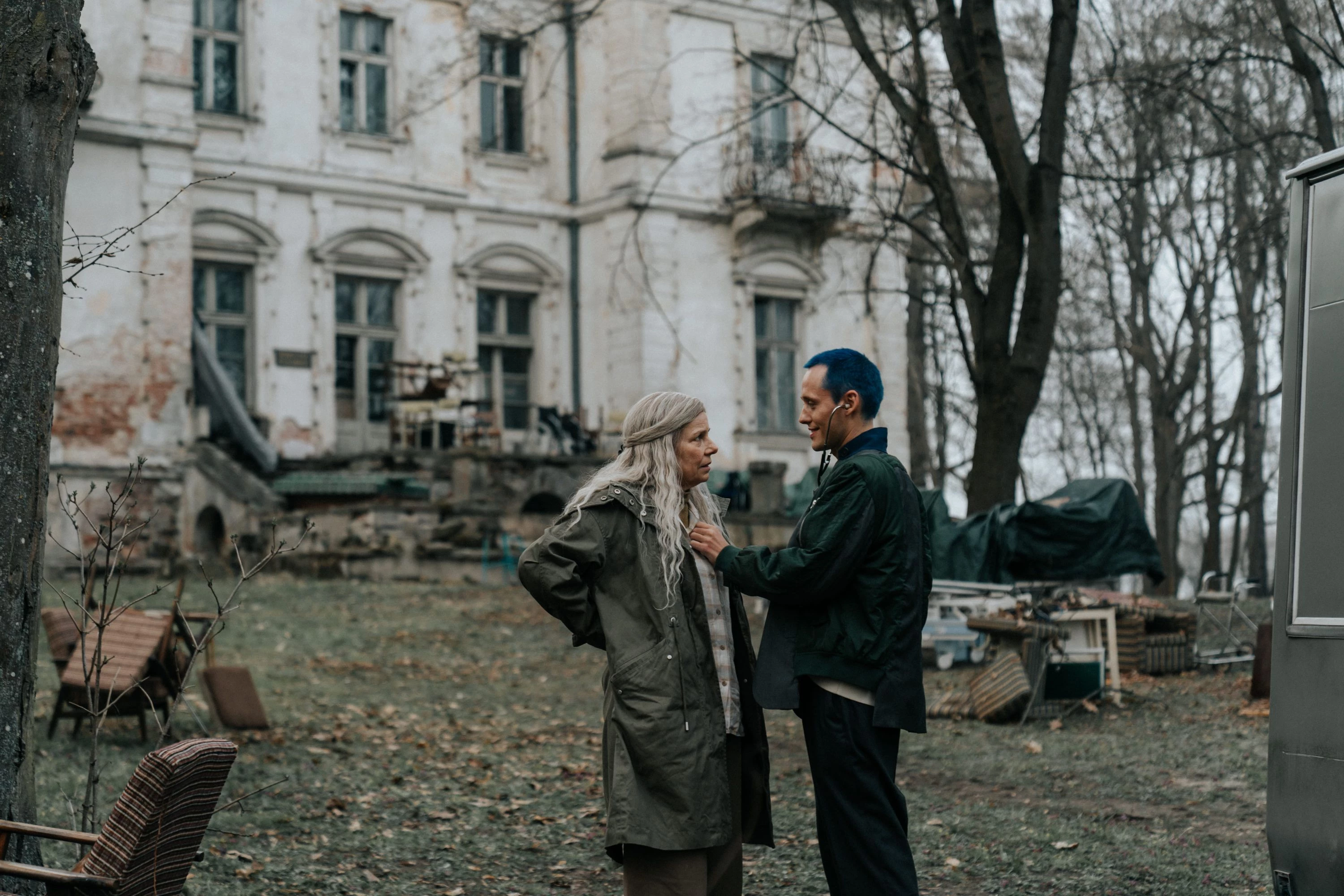 Co nas czeka, gdy starość stanie się tabu? Na to odpowie film Czas, który nie nadszedł