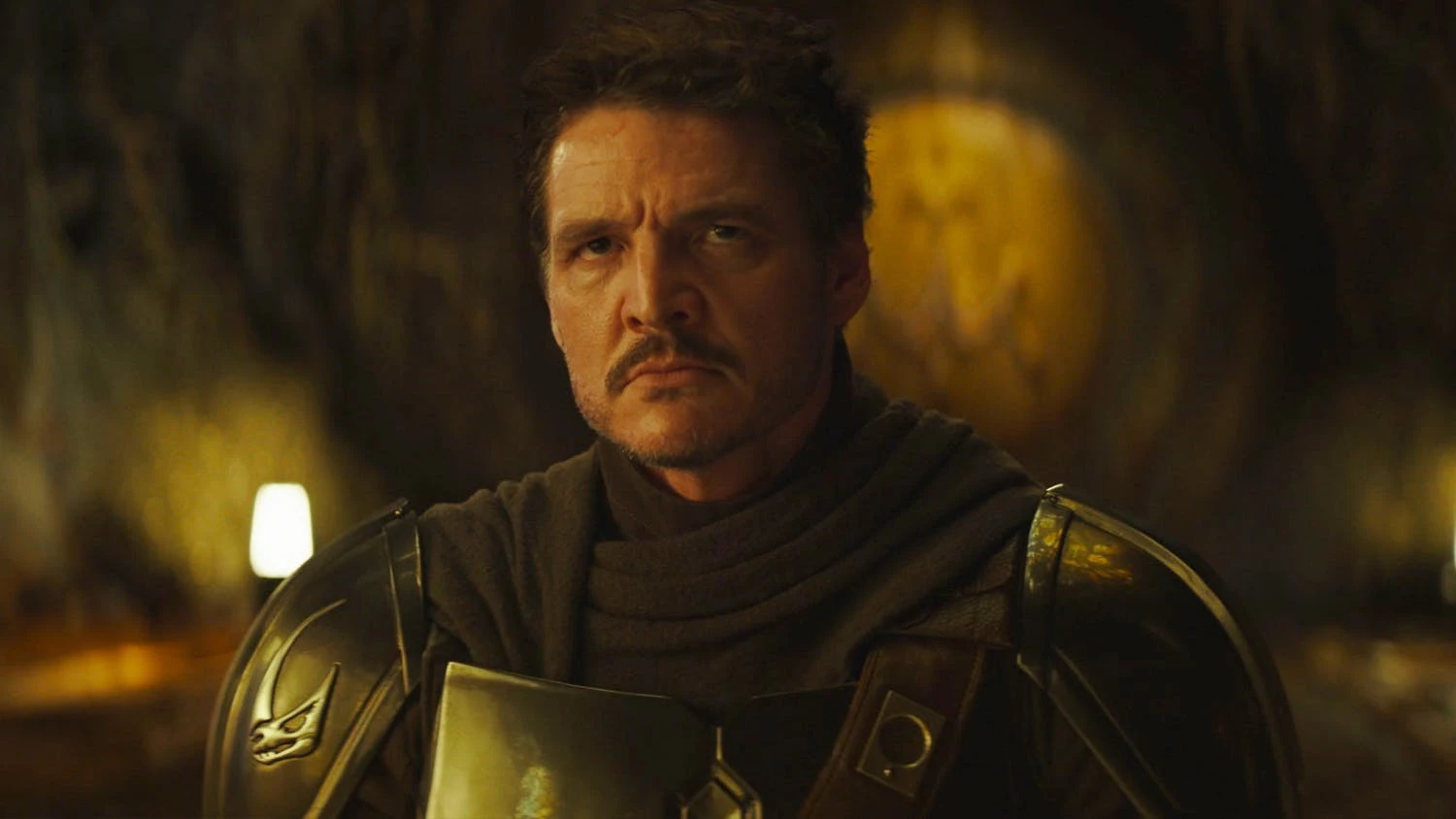 Dlaczego bohater Mandalorian i Grogu zdejmuje hełm? Twórca tłumaczy decyzje