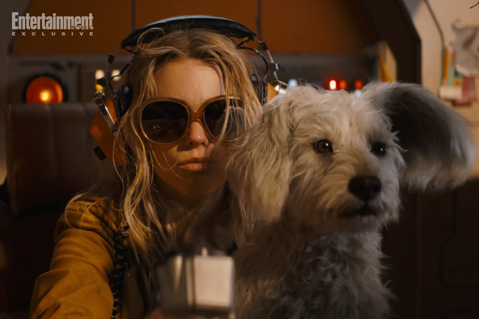 Supergirl z grafikami promocyjnymi. Nowe spojrzenie na bohaterkę DCU