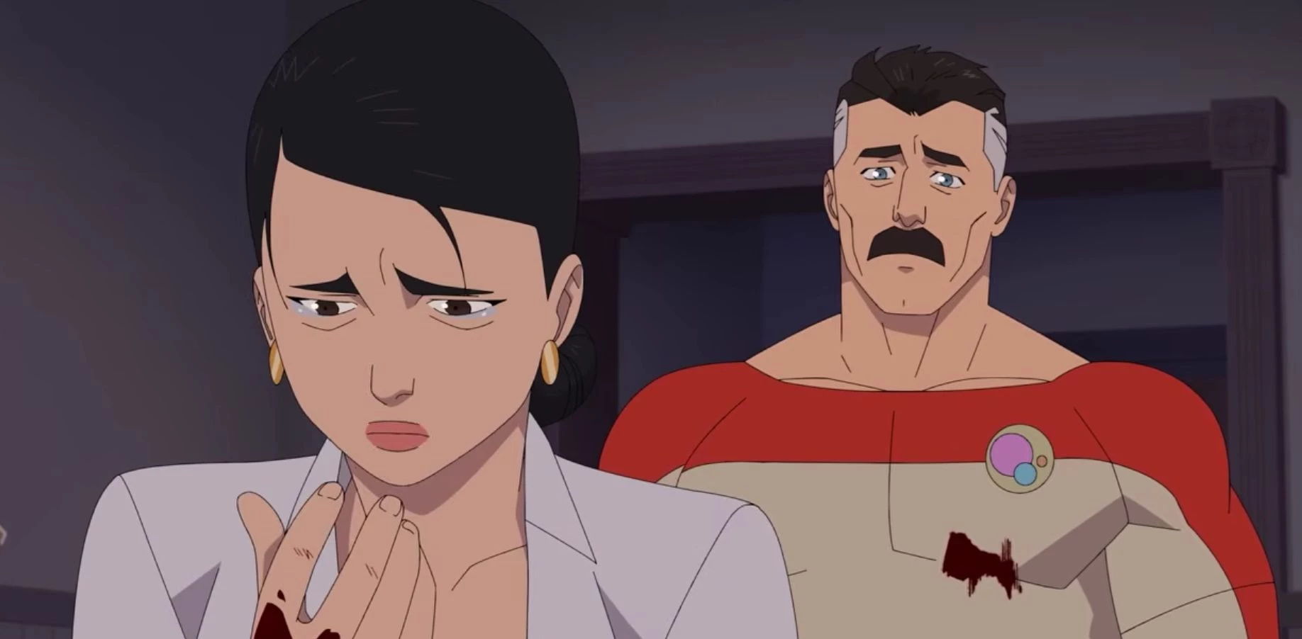 Niezwyciężony - twórcy o konfrontacji Omni-Mana z Debbie. Dlaczego zmieniono płeć Tech Jacket?