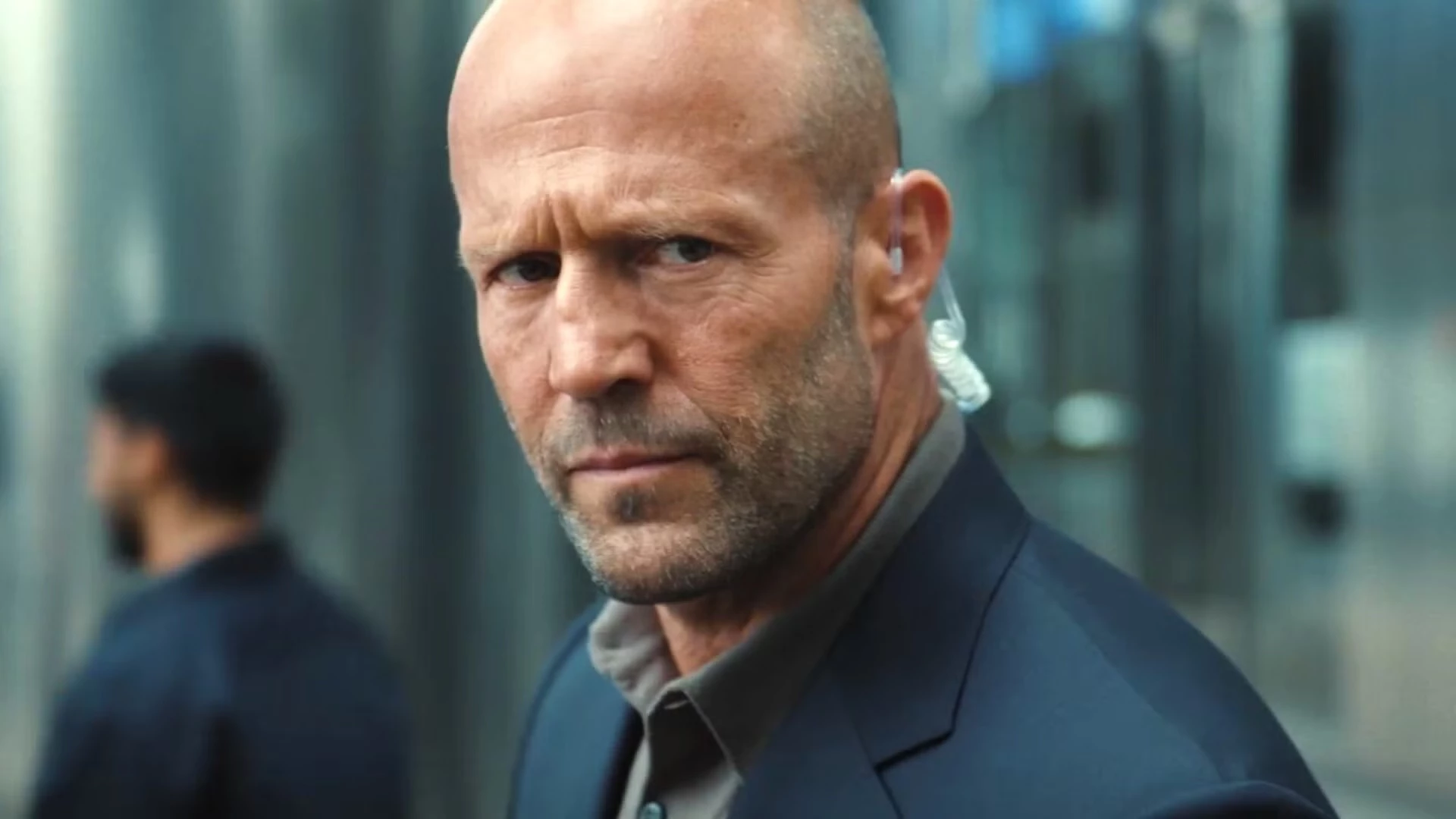 Jason Statham kopie tyłki na morzu. Znamy polski tytuł Mutiny