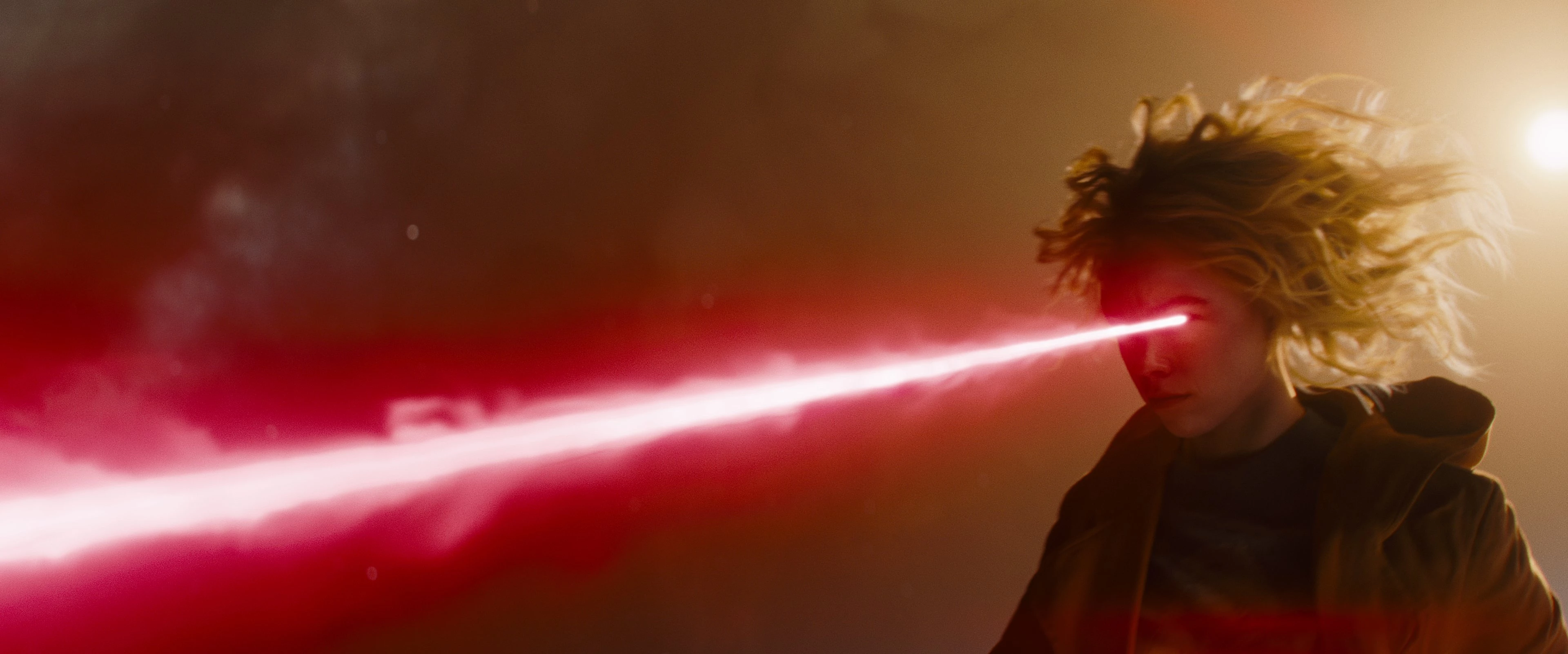 Supergirl - kosmiczny "autobus" i pełny strój. Nowe zdjęcia i baner promocyjny hitu DCU