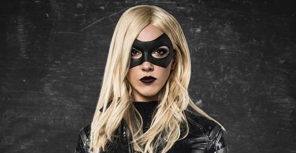 Kolejna gwiazda Arrowverse chętna na dołączenie do DCU. Twierdzi, iż fani tego chcą i potrzebują