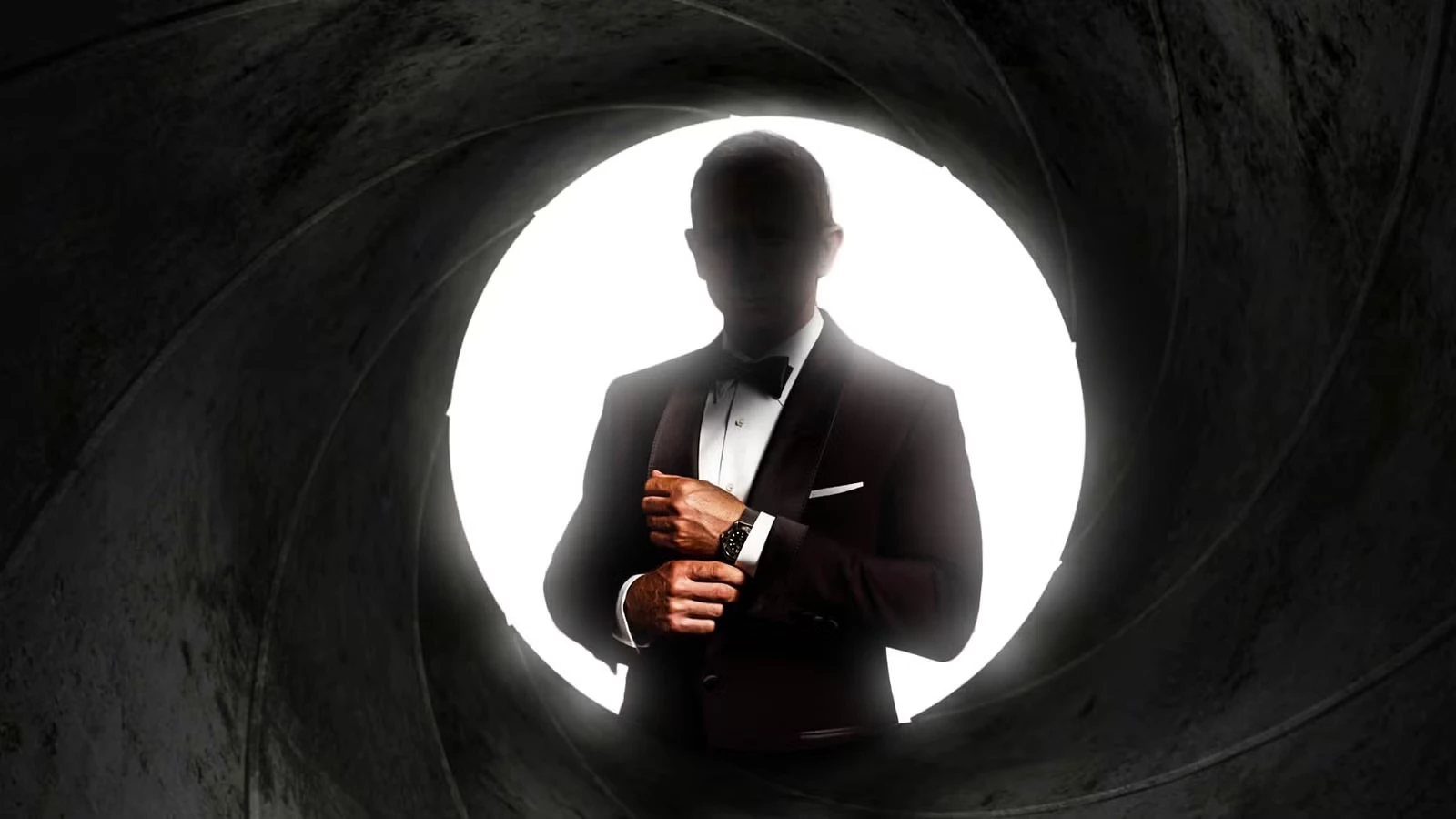 Bonda 26 pomogli stworzyć komandosi SAS i brytyjscy szpiedzy. Agent 007 dostanie nową genezę?