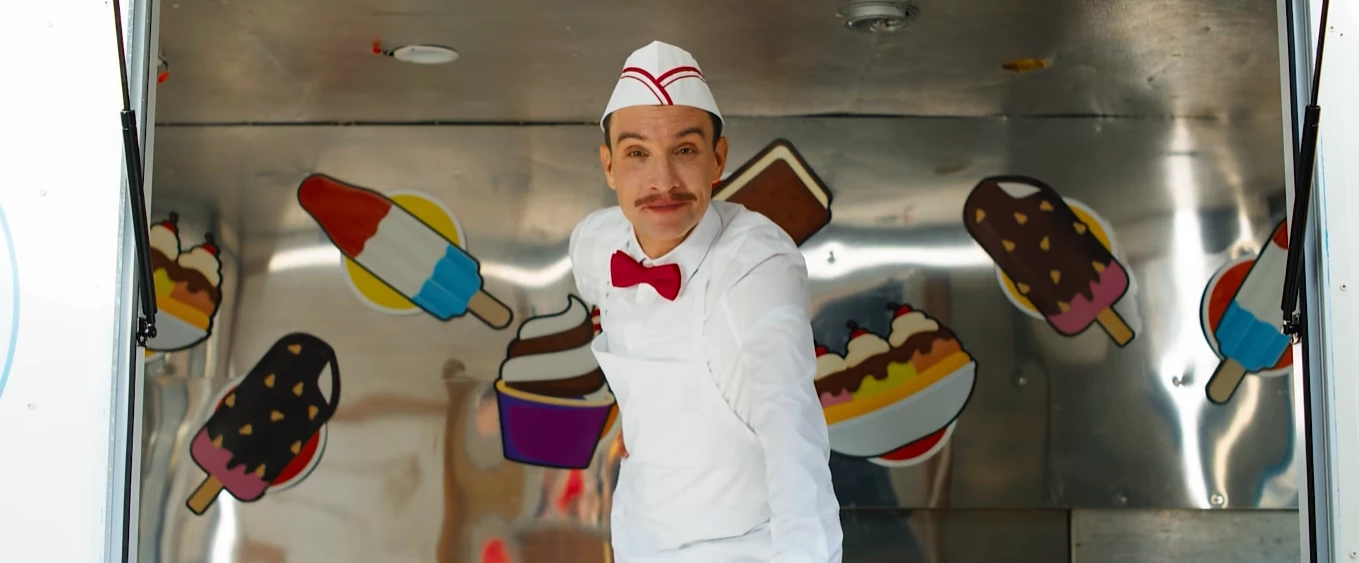 Po morderczych klaunach nadeszła pora na lodziarzy? Zwiastun Ice Cream Man [18+]