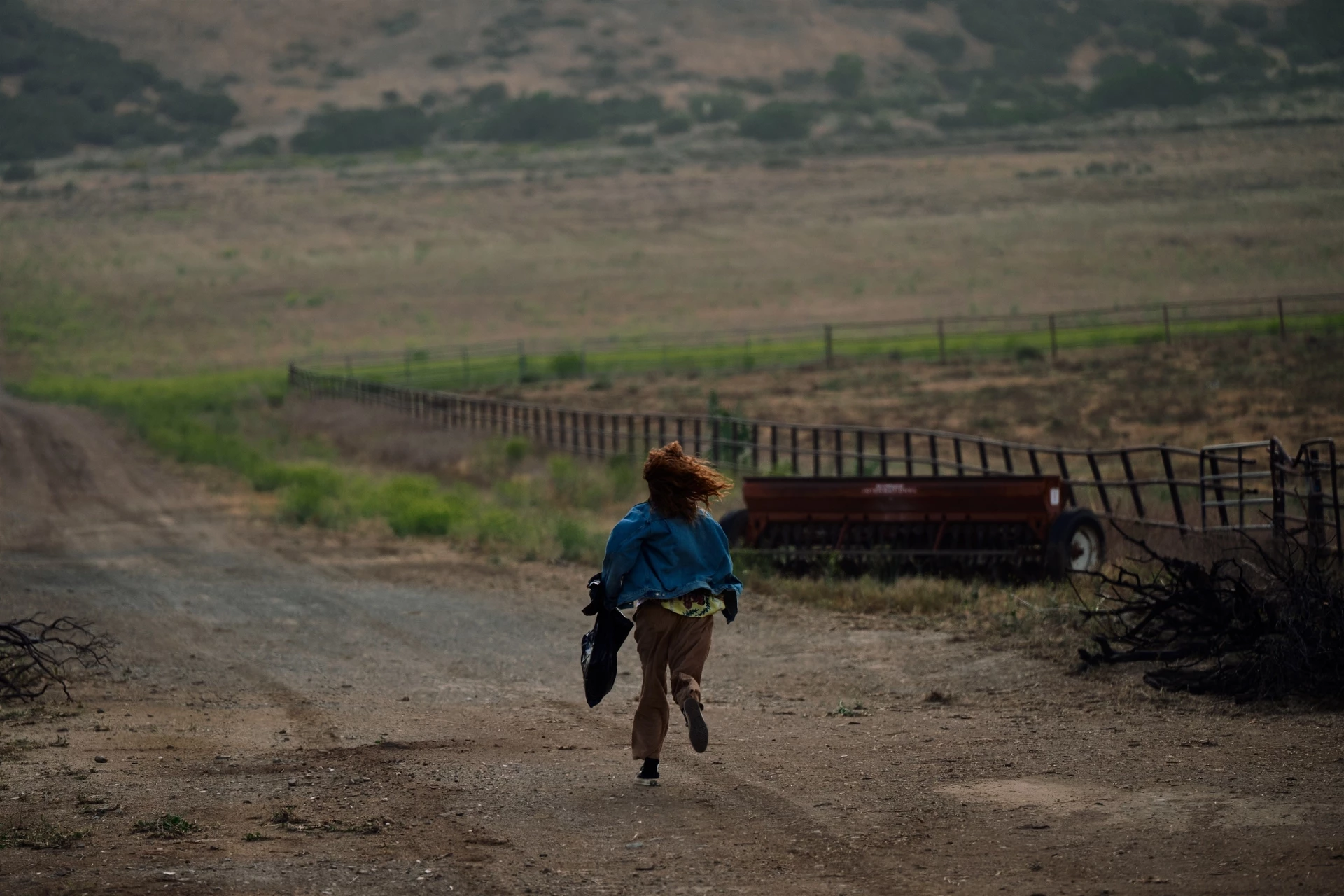 Euforia: sezon 3, odcinek 8 (finał serialu) - recenzja spoilerowa
