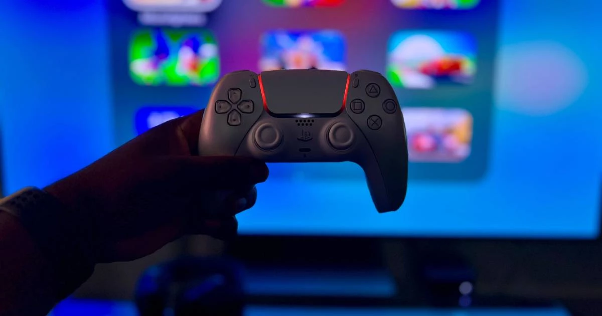 Co z grami na płytach na PlayStation po 2028 roku? Sony wyjaśnia: starsze produkcje nie znikną z półek